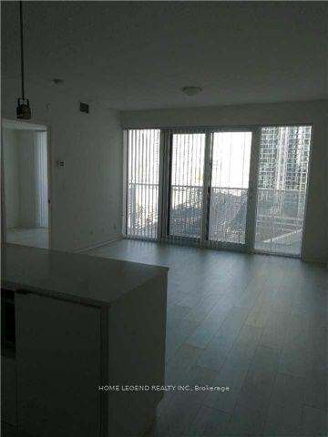 100 Harbour St, unit 1106 for rent