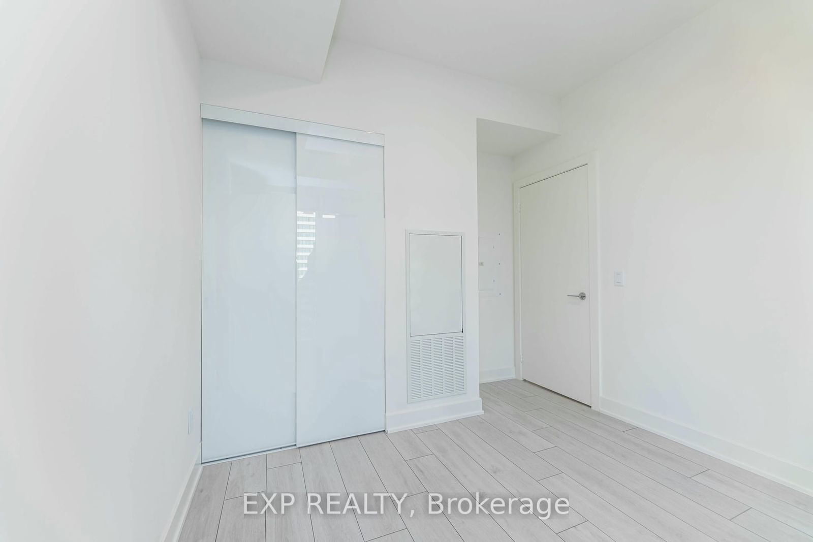 35 Mercer St, unit 1112 for rent