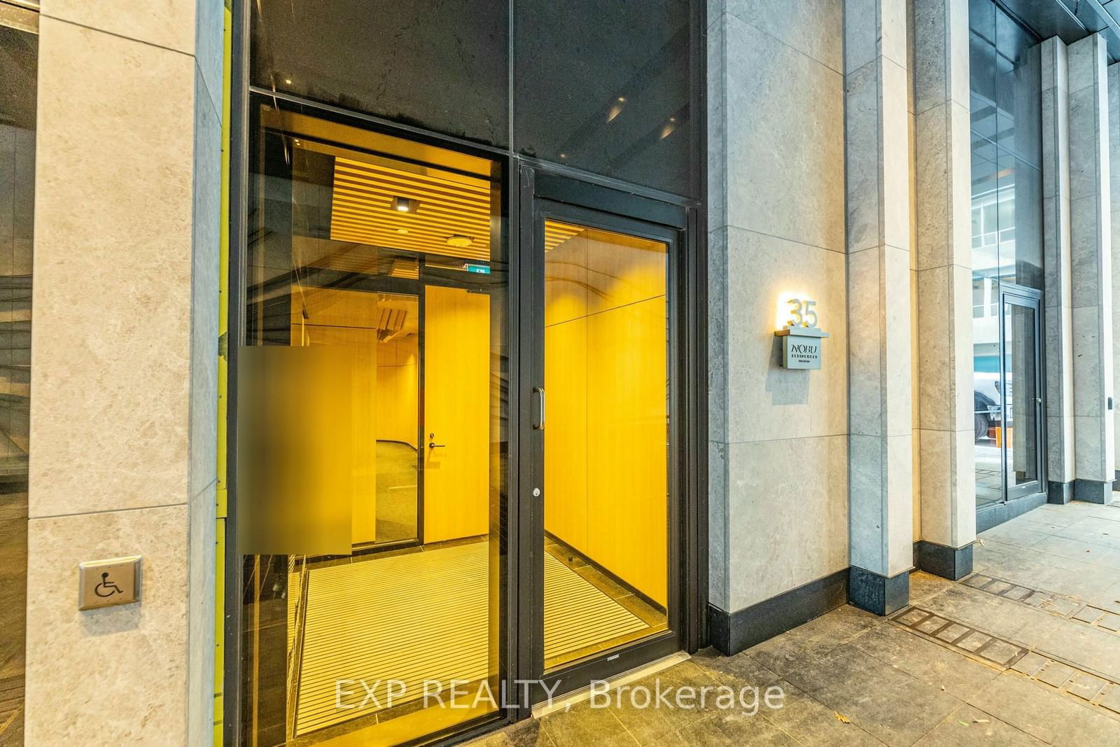 35 Mercer St, unit 1112 for rent