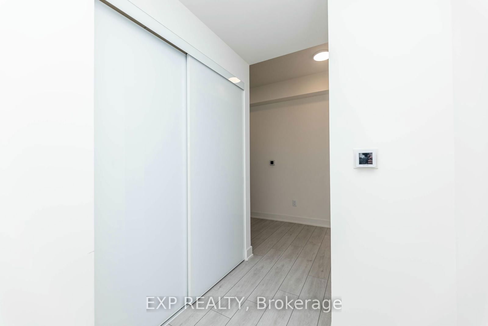 35 Mercer St, unit 1112 for rent