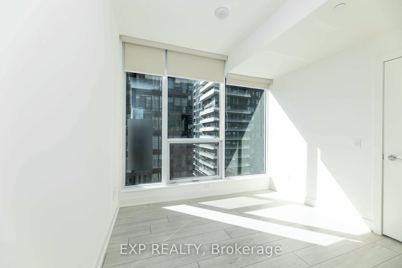 35 Mercer St, unit 1112 for rent