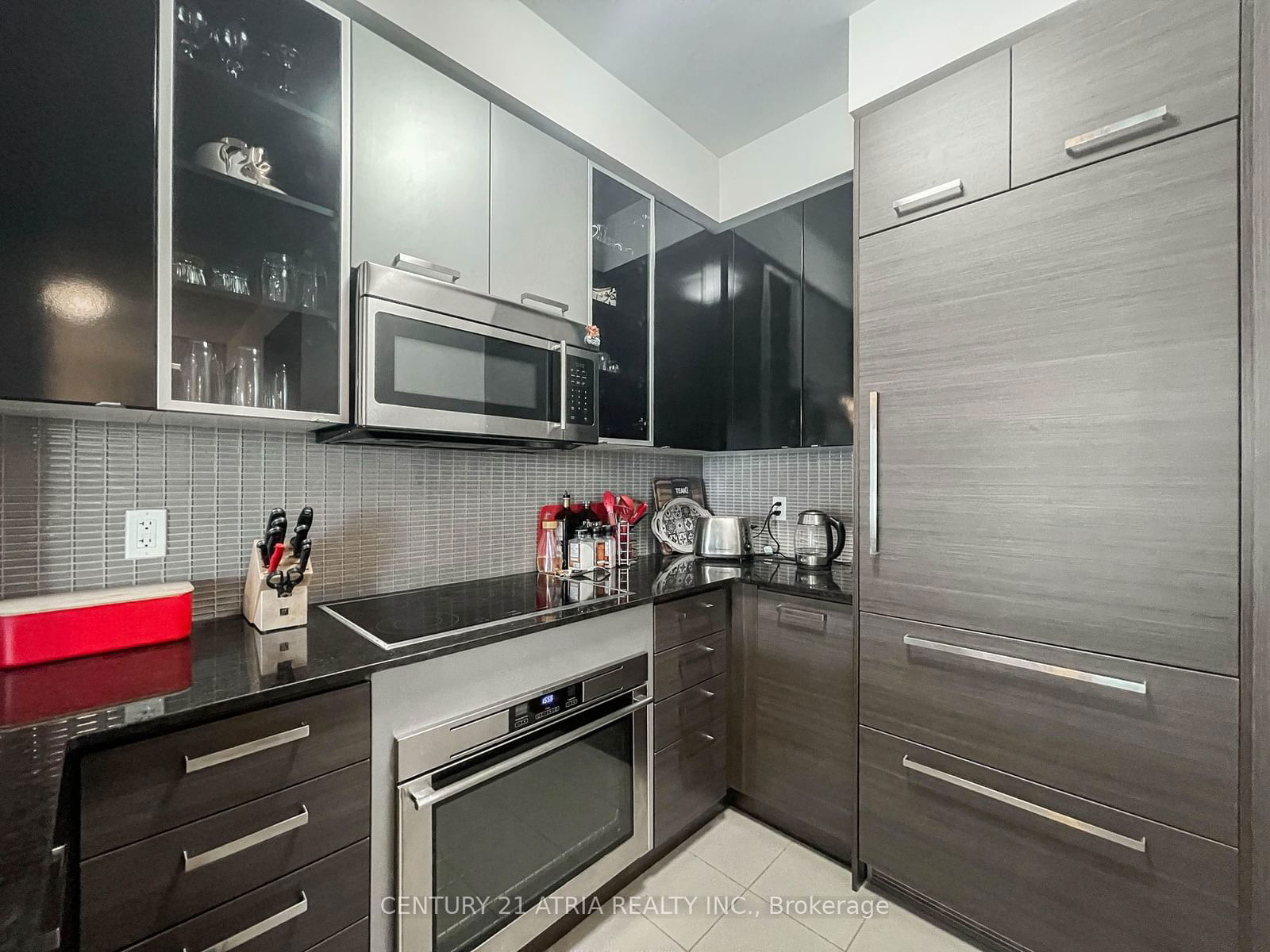 5168 Yonge St, unit LPH205 for sale