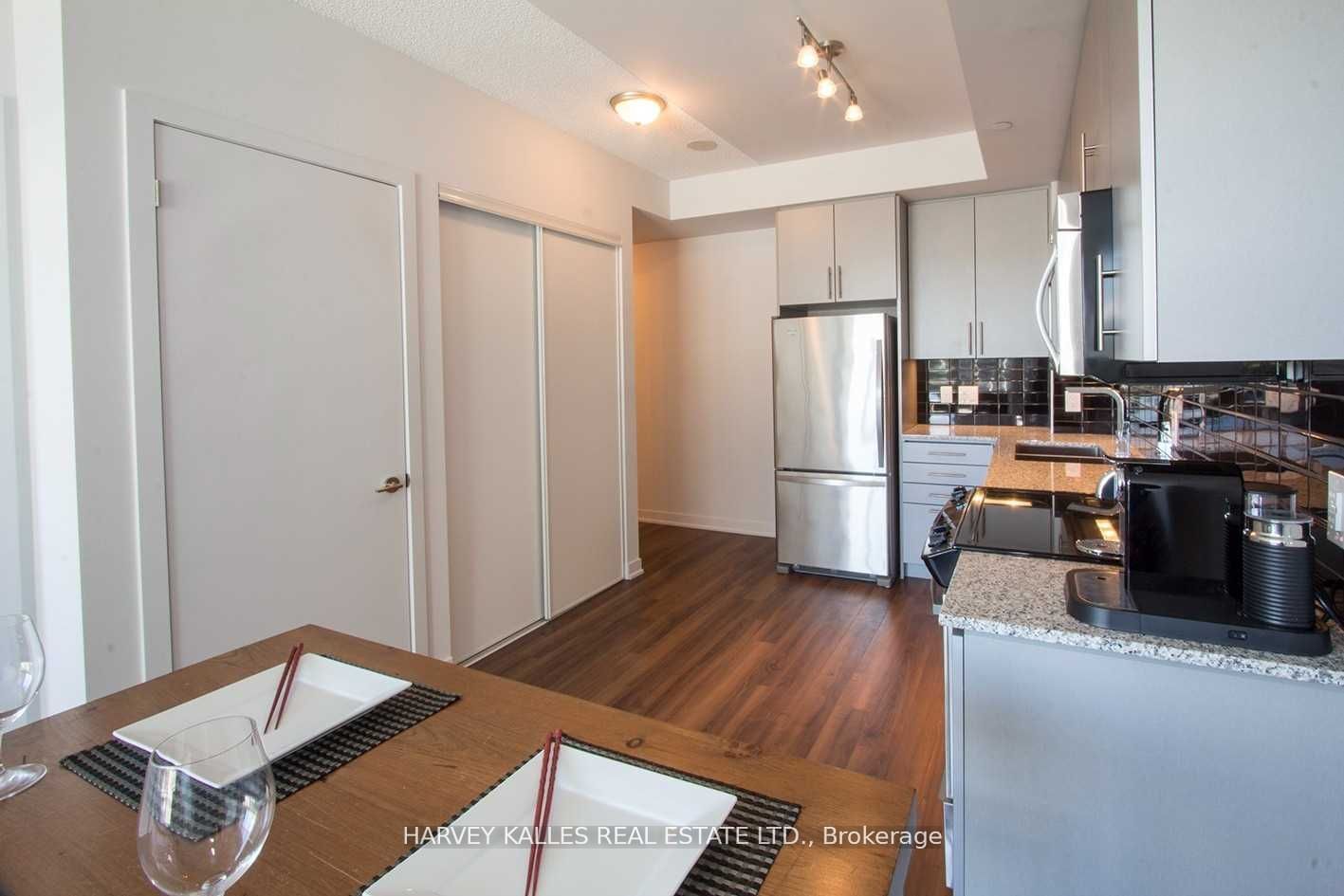 60 Berwick Ave, unit 301 for rent