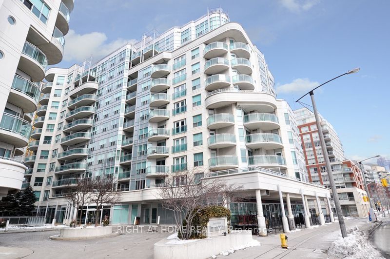 600 Queens Quay W, unit 219 for rent