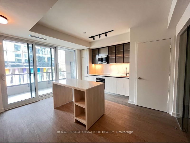 425 Front St E, unit 304 for rent