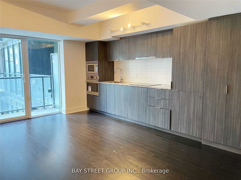 955 Bay St, unit 502 for rent