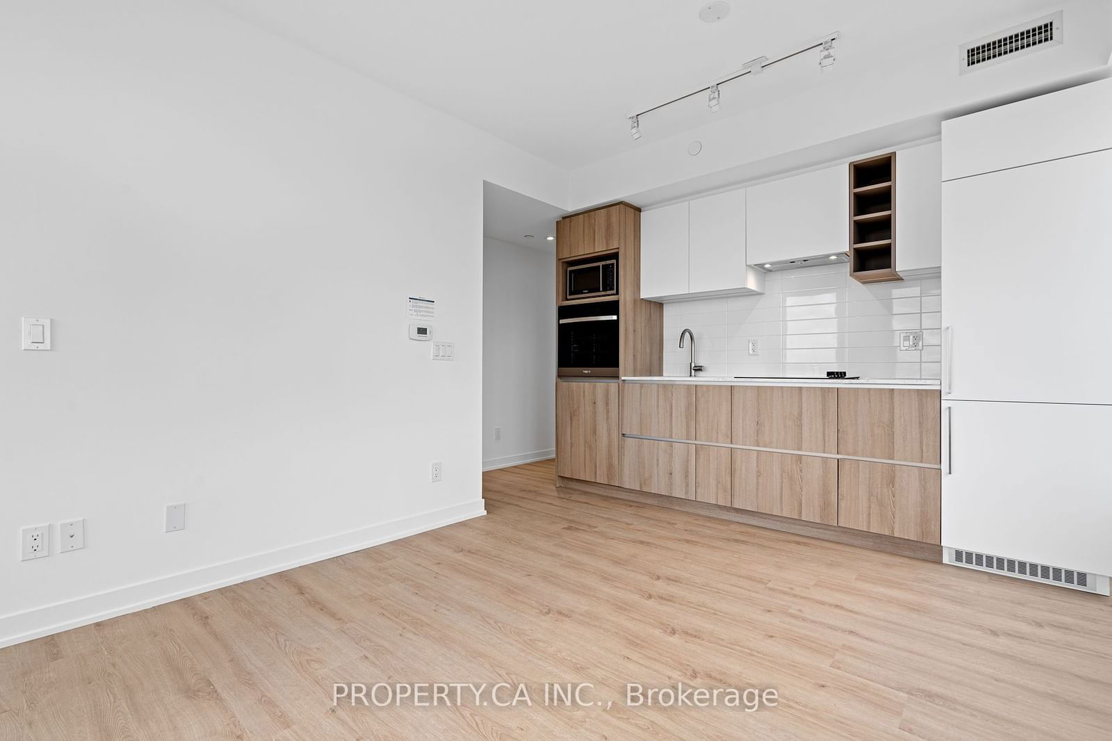 319 Jarvis St, unit 4910 for rent