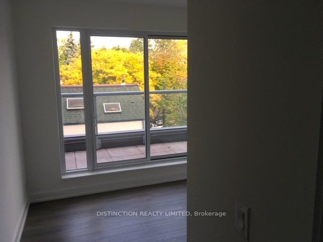 6 Parkwood Ave, unit 404 for rent