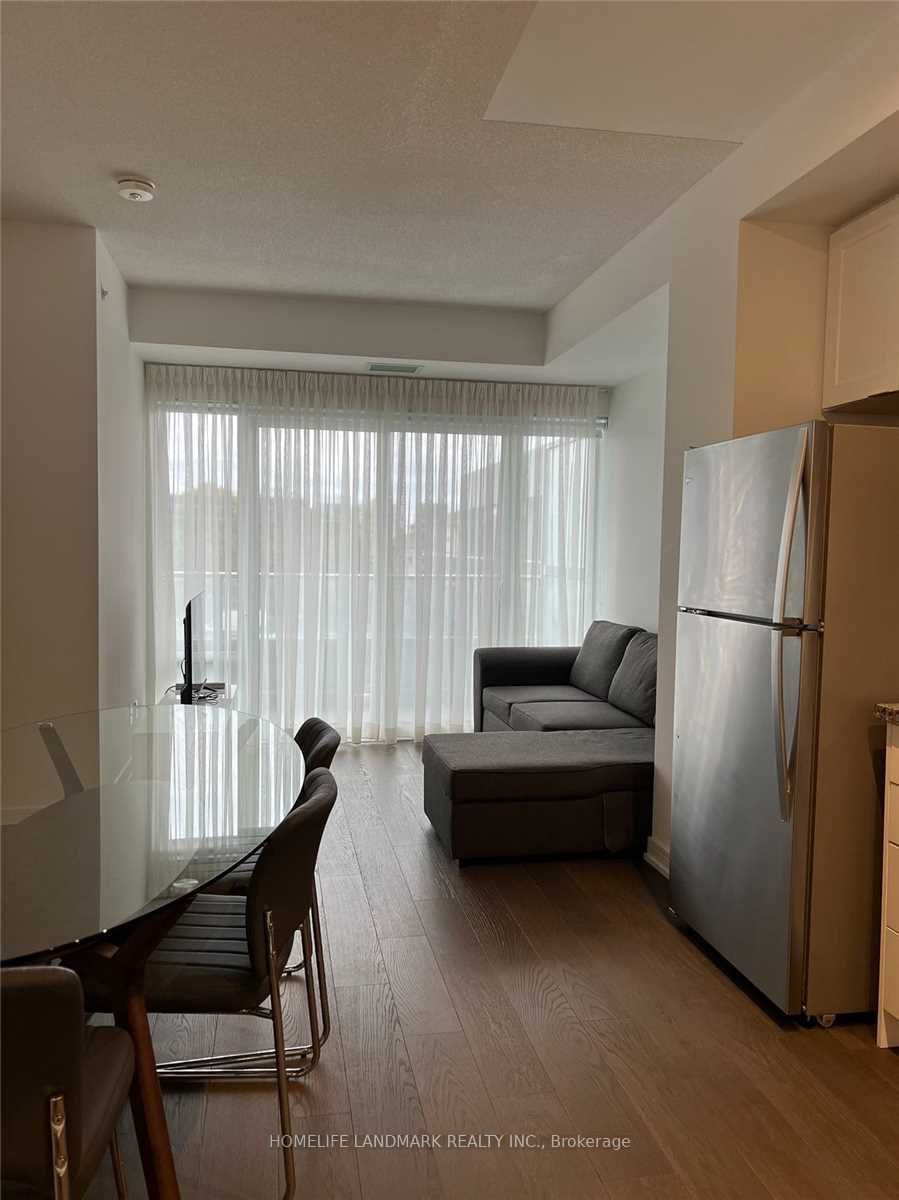 621 Sheppard Ave E, unit 302 for rent