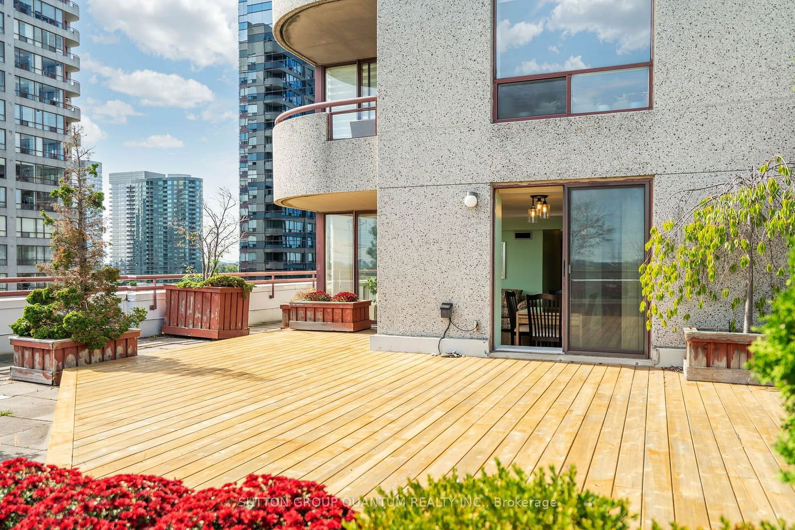 5785 Yonge St, unit PH 603 for sale