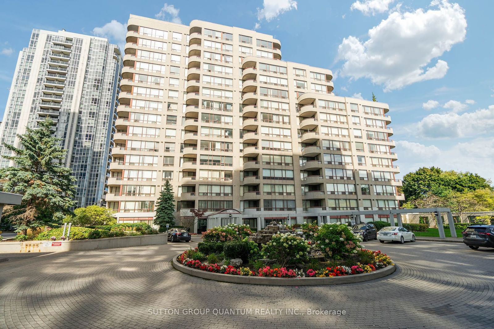 5785 Yonge St, unit PH 603 for sale