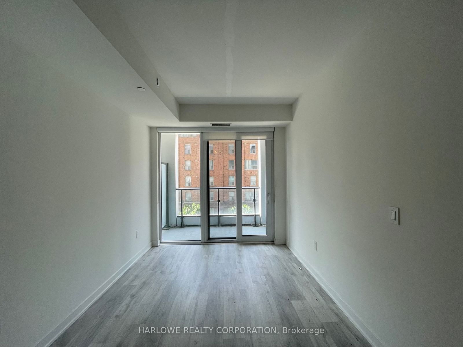 121 Lower Sherbourne St, unit 370 SW for rent