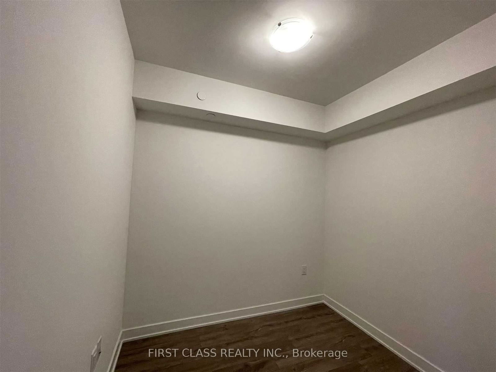 195 Redpath Ave, unit 2608 for rent