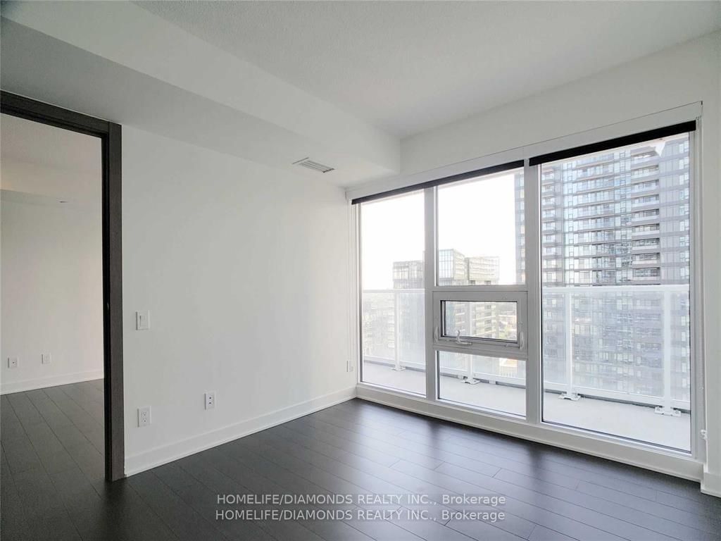 17 Bathurst St, unit 3509 for rent