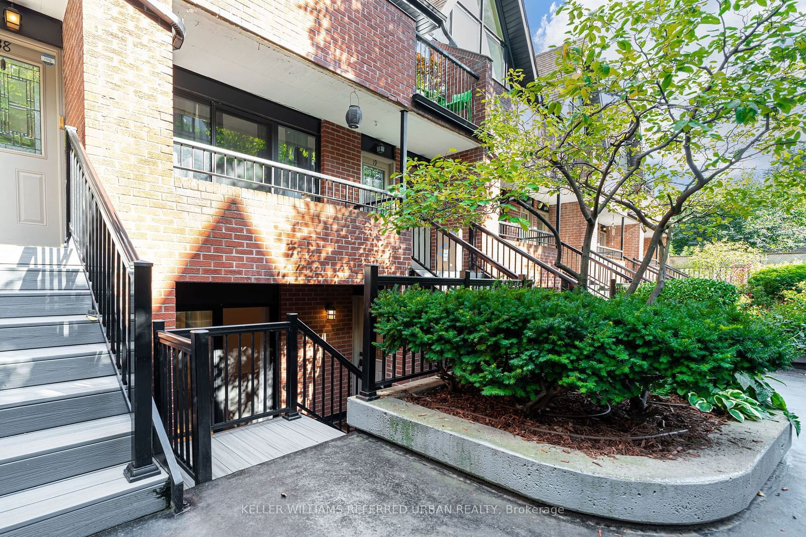 17 Pembroke St, unit 15 for sale