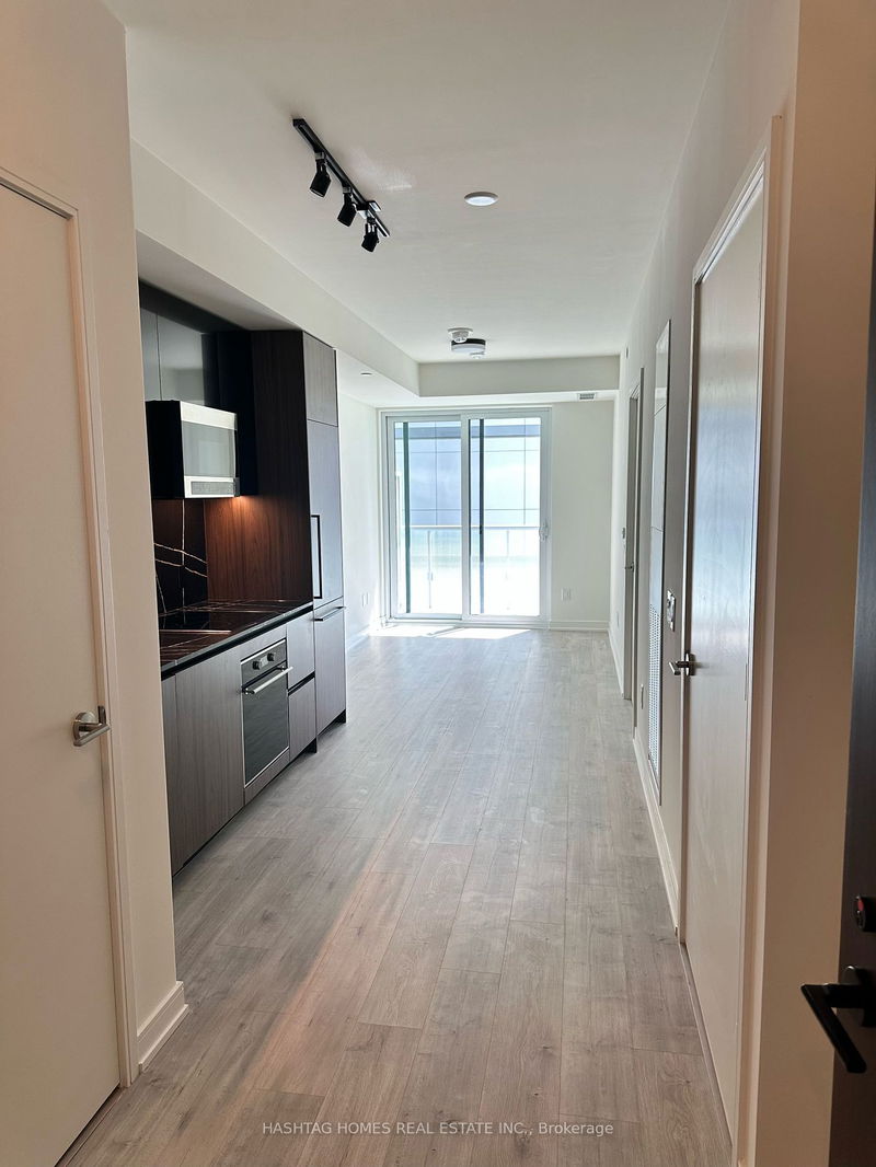 425 Front St E, unit 416 for rent