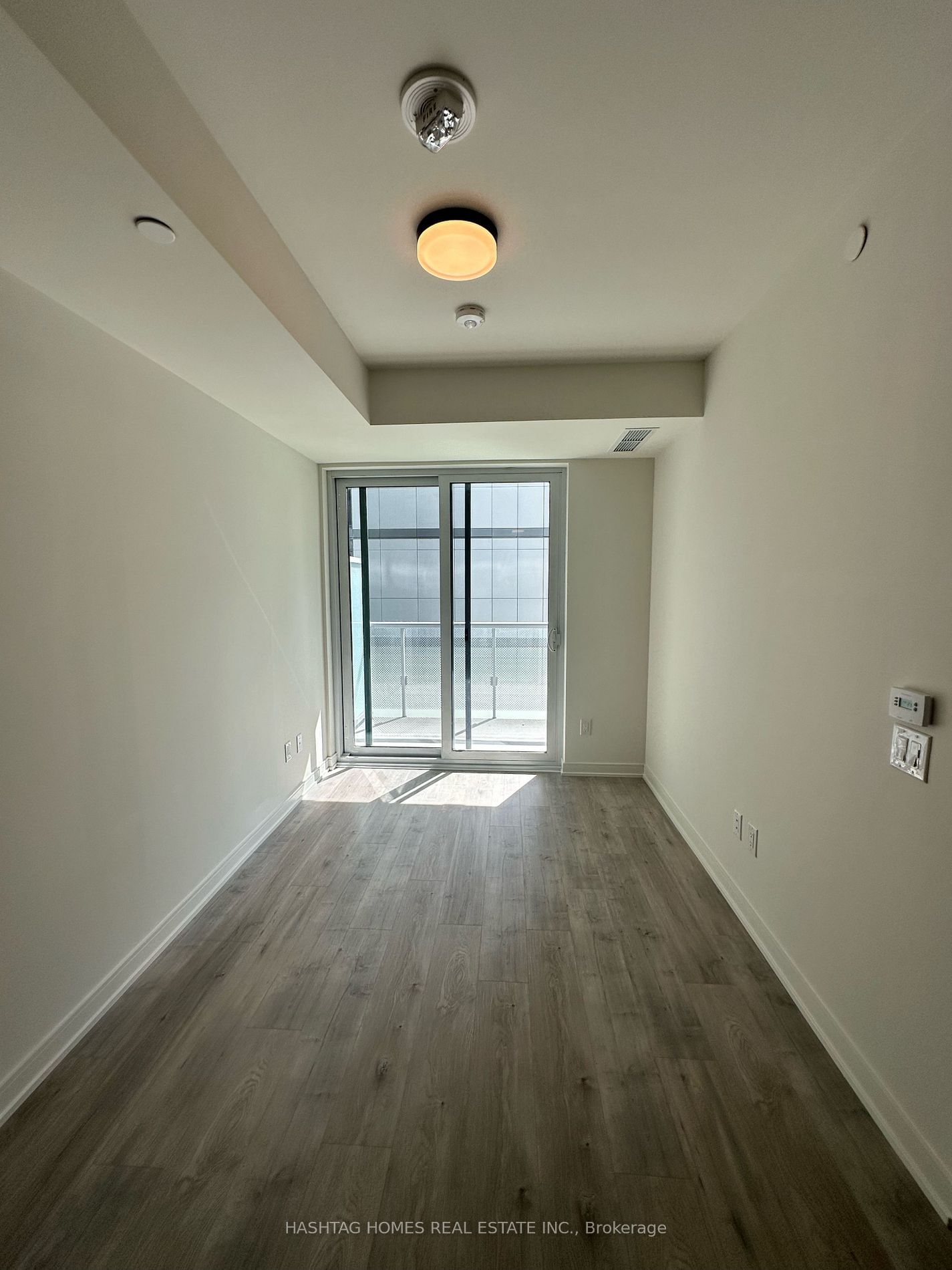 425 Front St E, unit 416 for rent