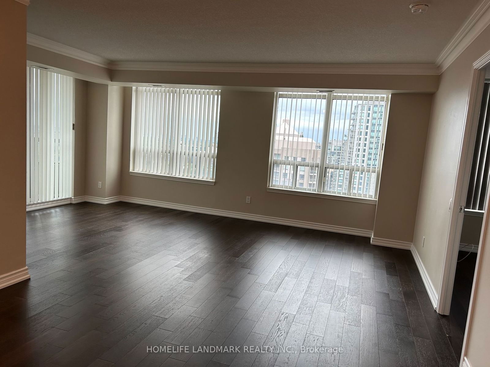 33 Empress Ave, unit 2005 for rent