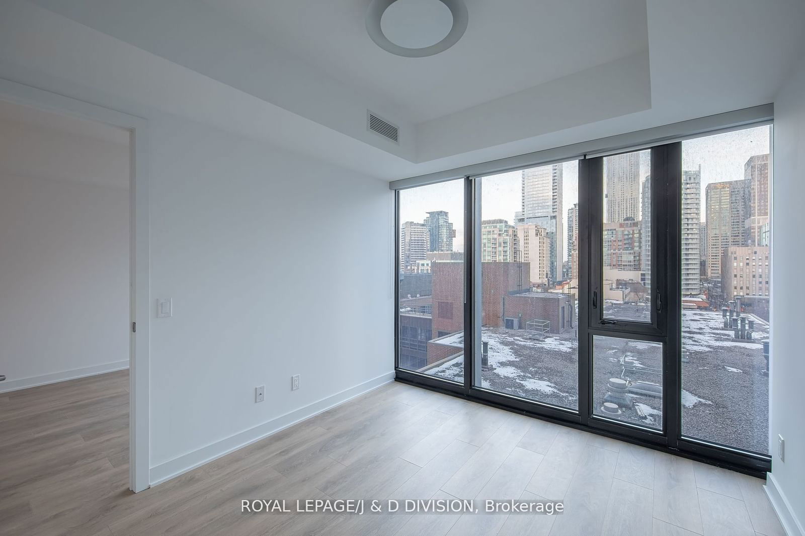 188 Cumberland St, unit 903 for rent