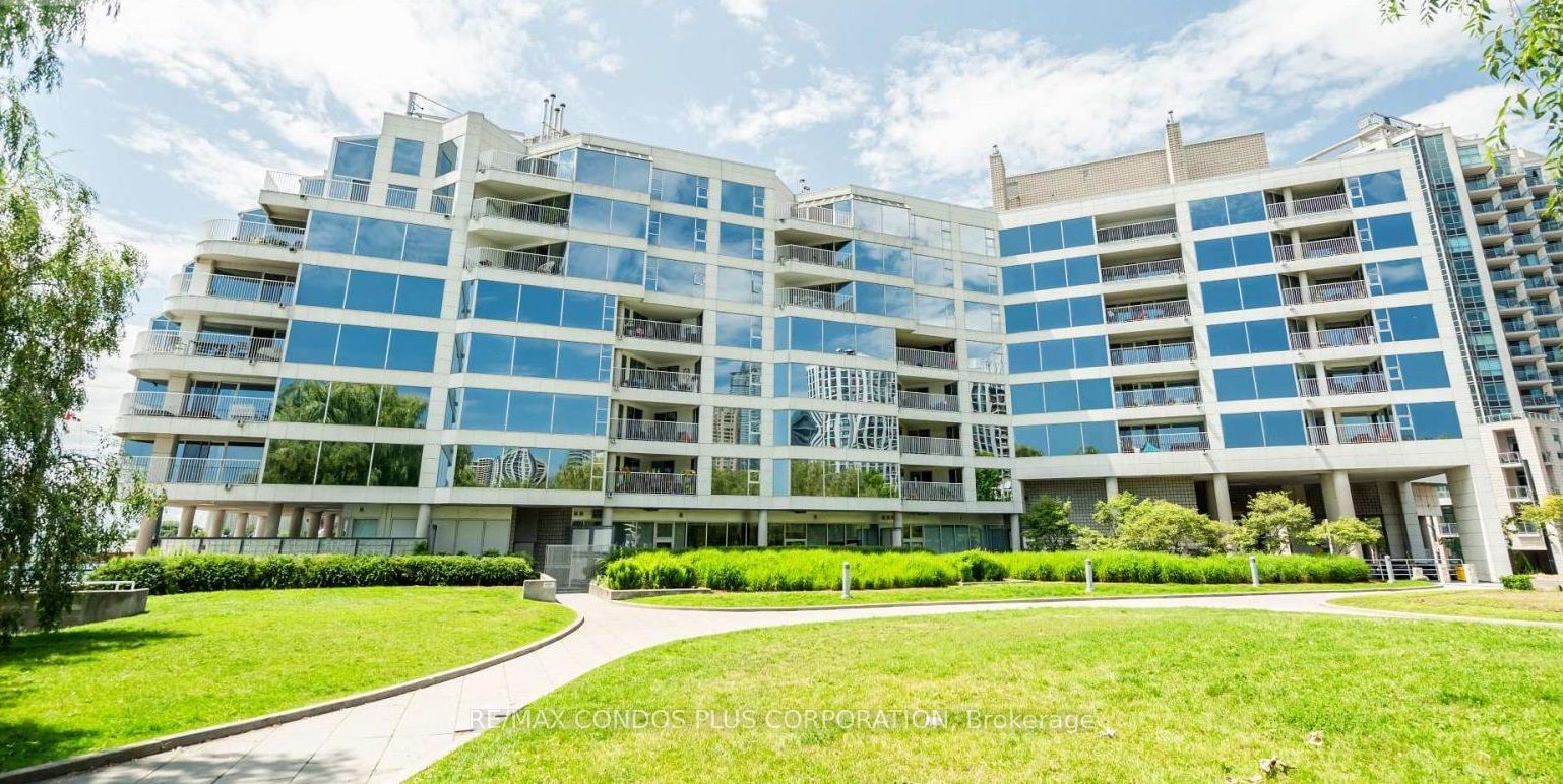 401 Queens Quay W, unit 512 for sale