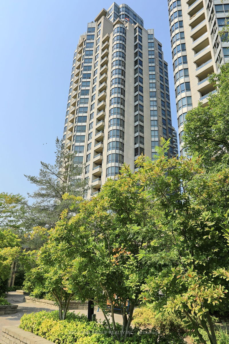 5 Northtown Way, unit 1305 for sale