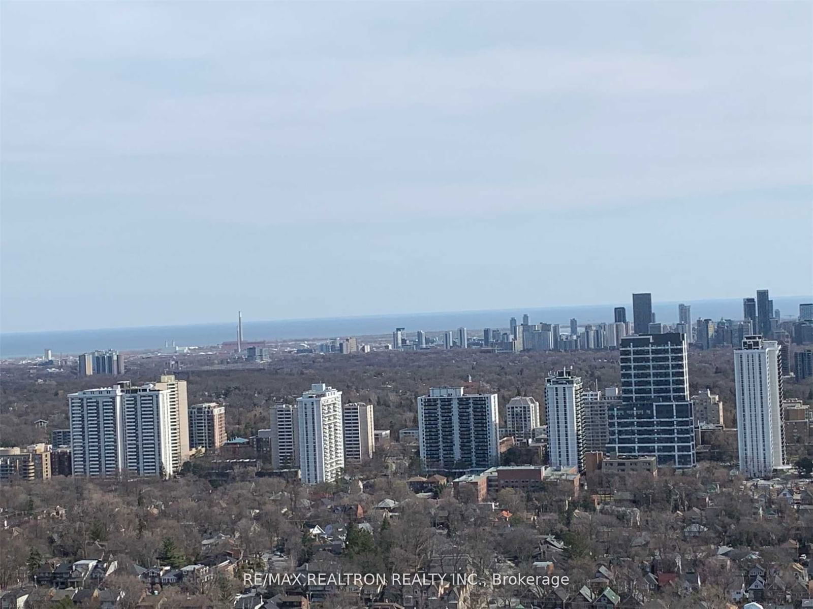 8 Eglinton Ave E, unit 3308 for rent