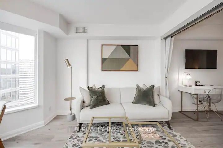 155 Yorkville Ave, unit 2910 for sale