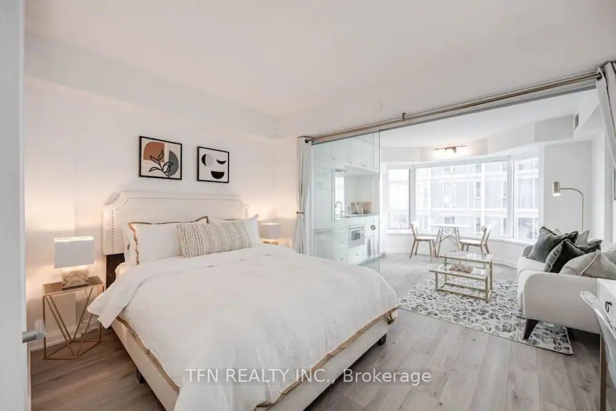 155 Yorkville Ave, unit 2910 for sale