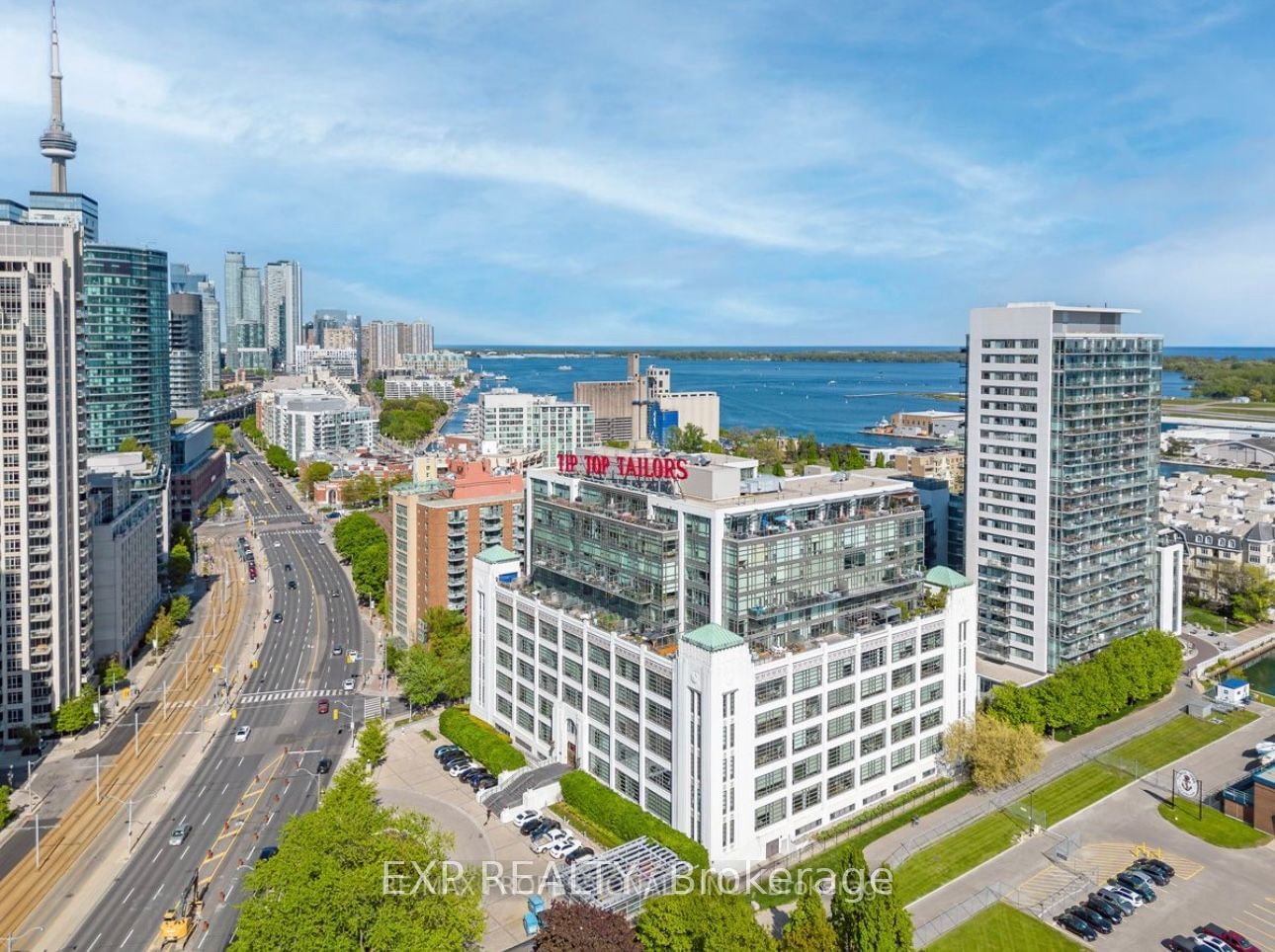 637 Lake Shore Blvd W, unit 403 for sale