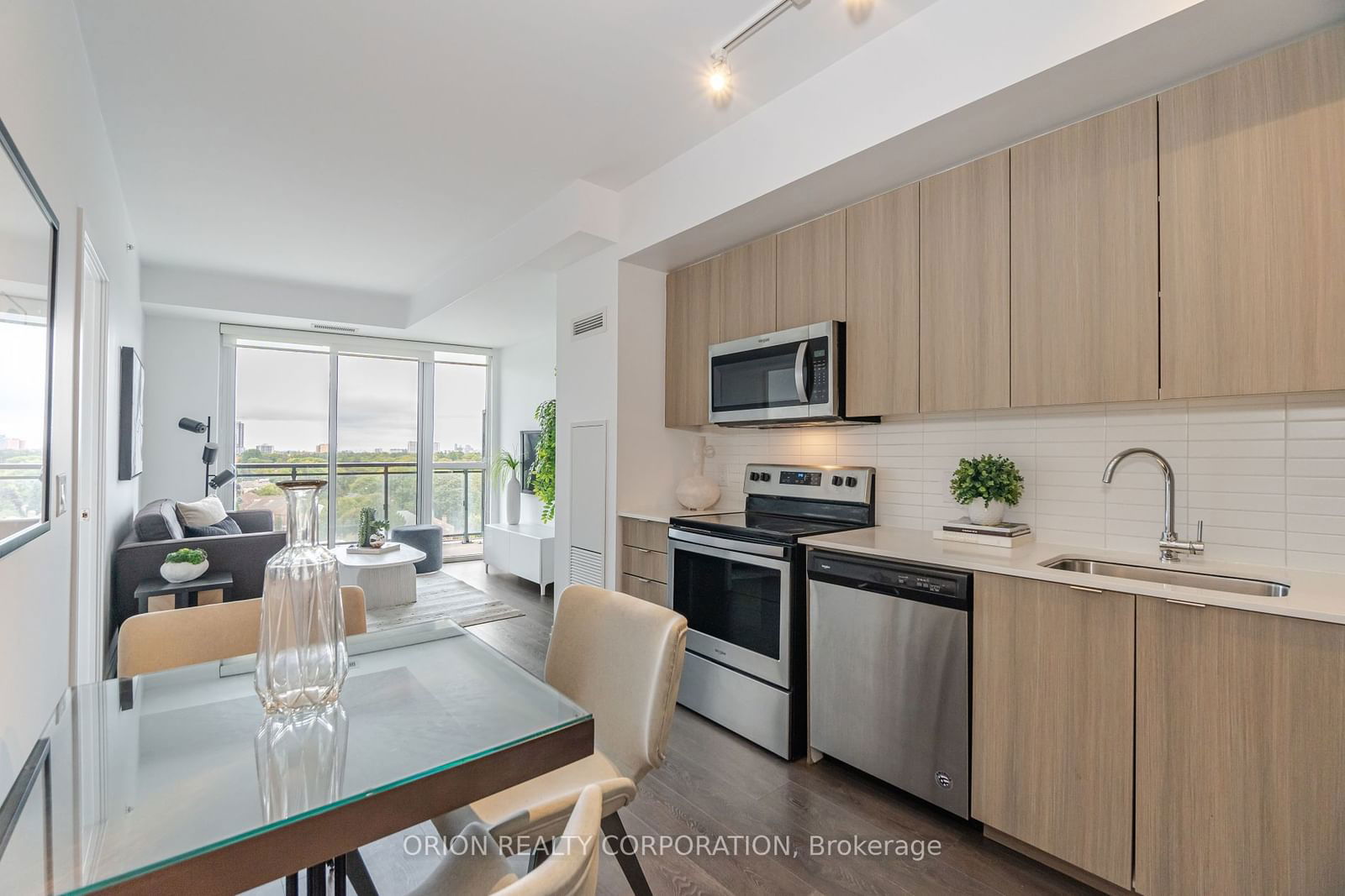 3237 Bayview Ave, unit 914 for sale