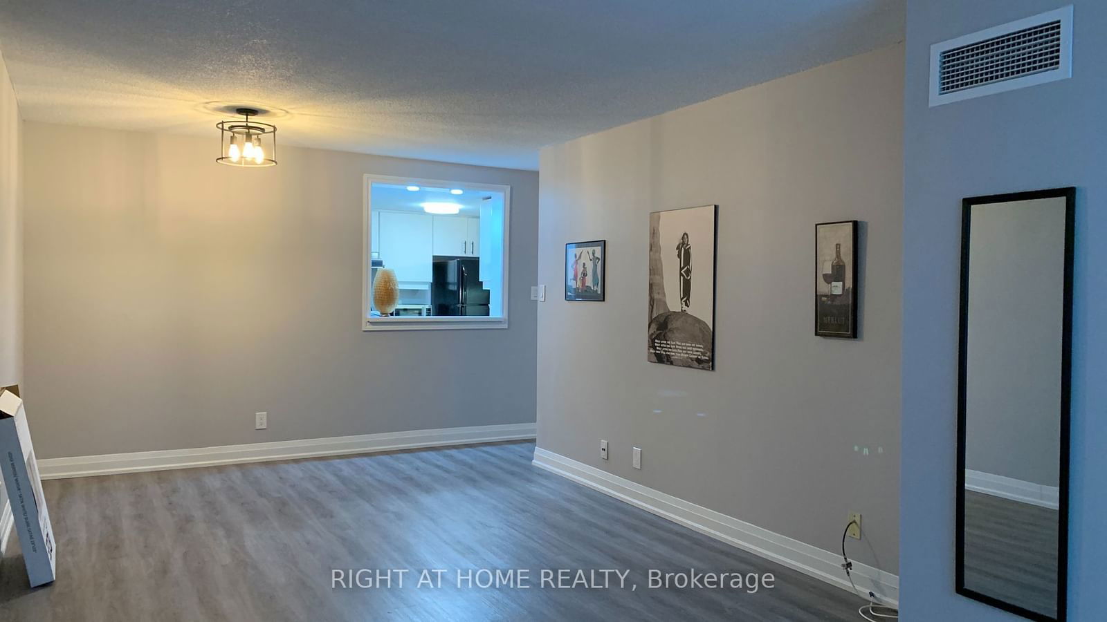 717 Bay St, unit 1003 for rent