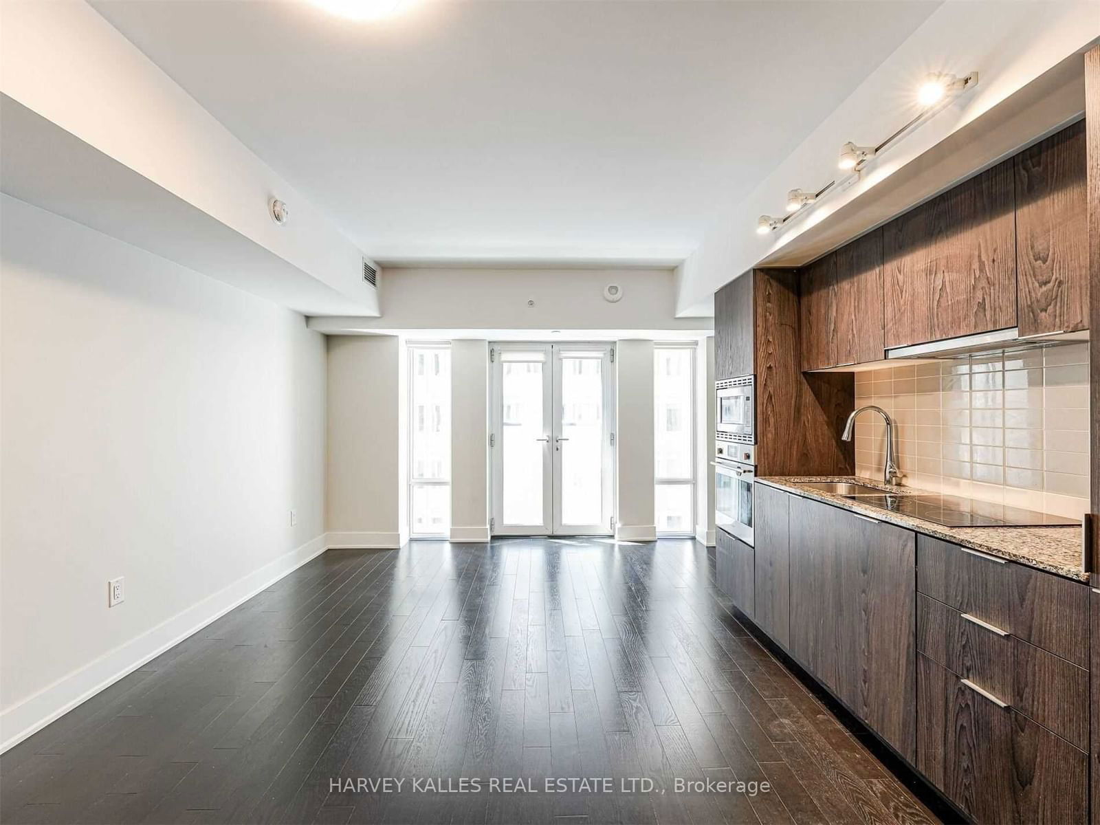 955 Bay St, unit 622 for rent