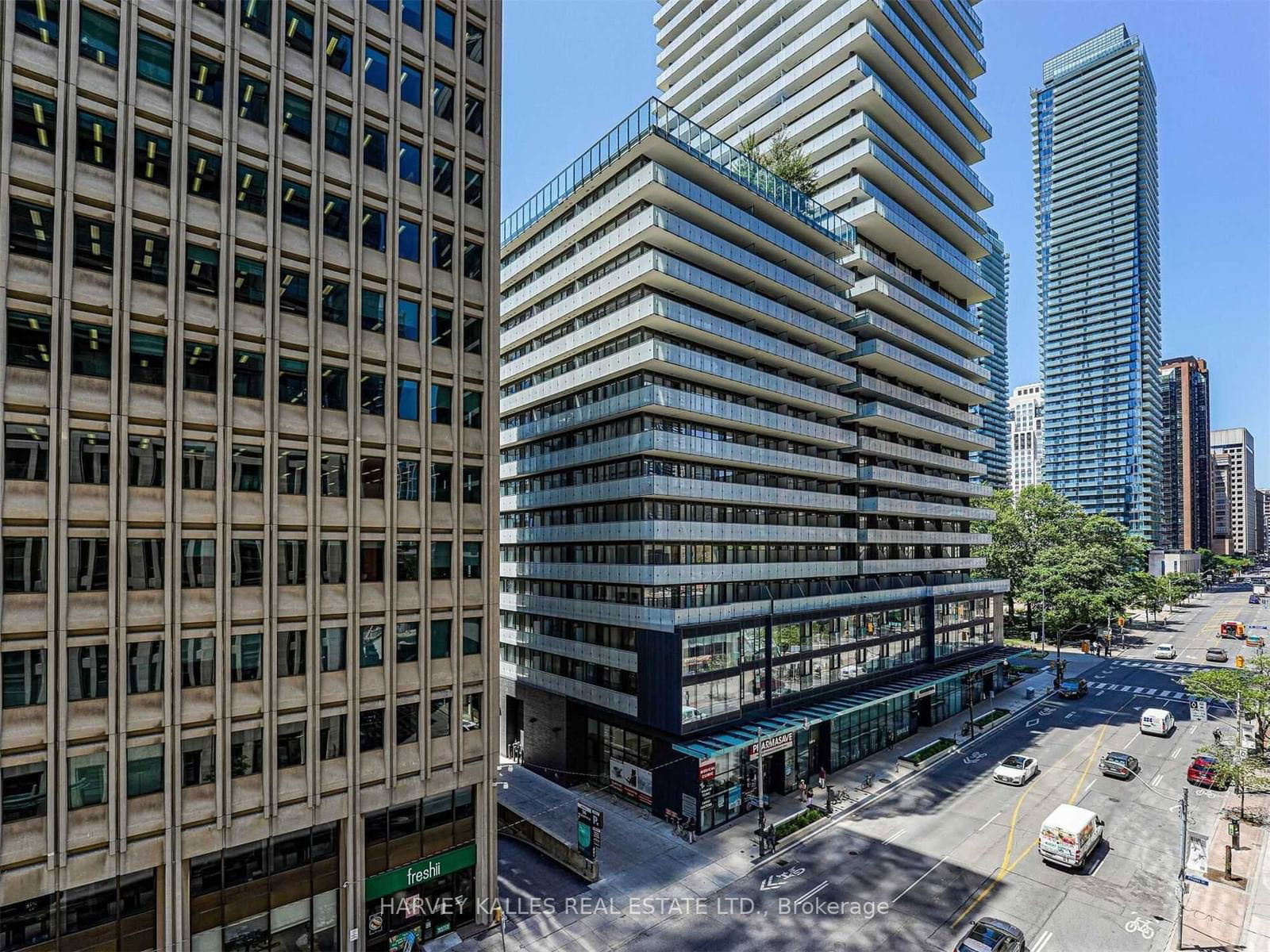 955 Bay St, unit 622 for rent