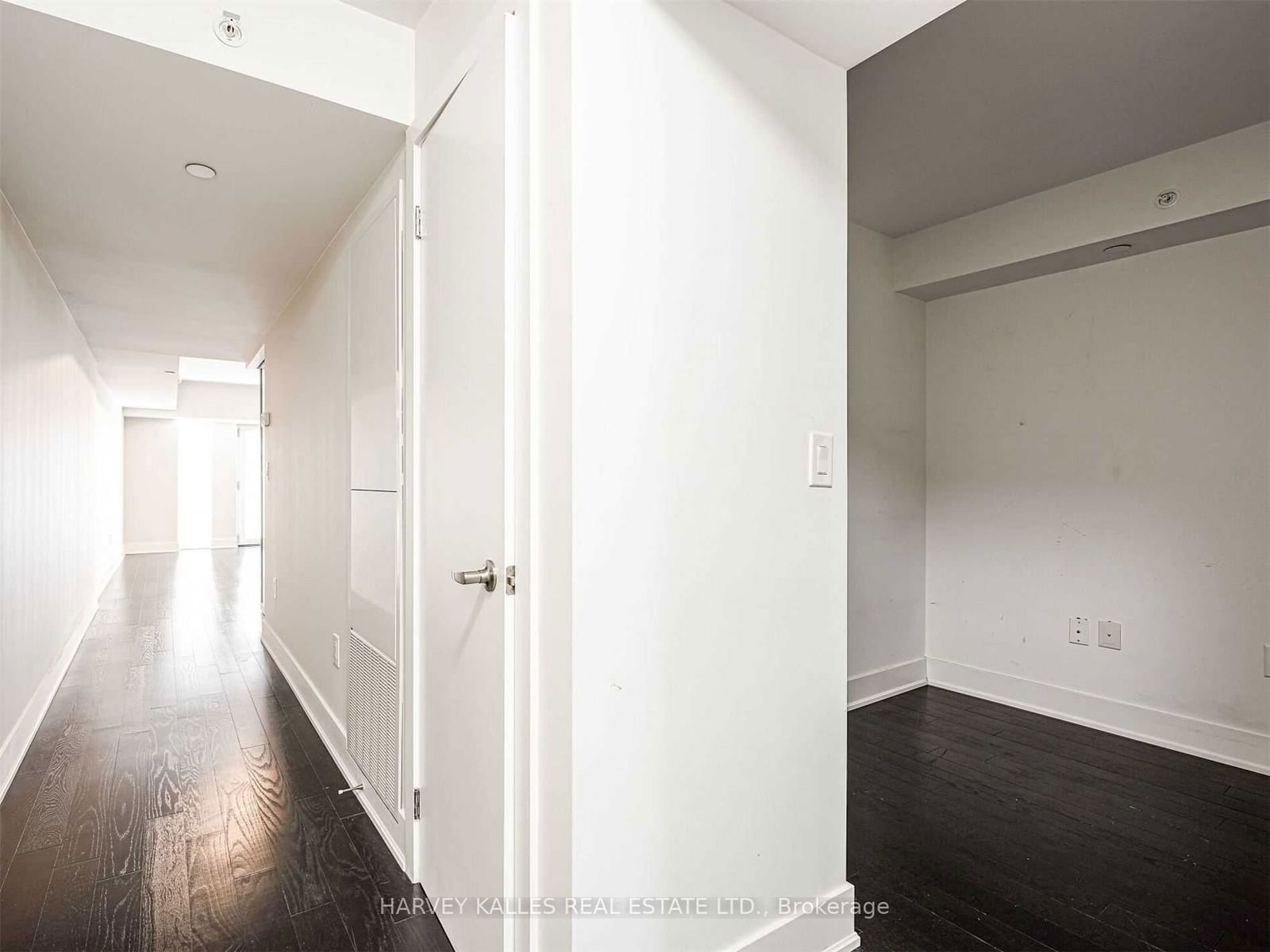 955 Bay St, unit 622 for rent