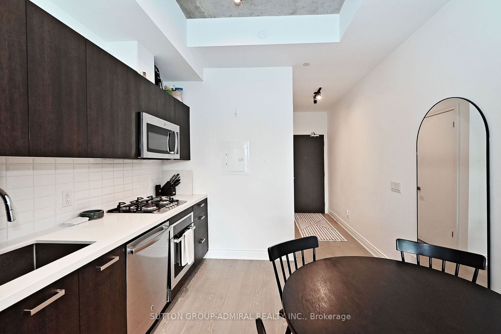 608 Richmond St W, unit 1011 for rent