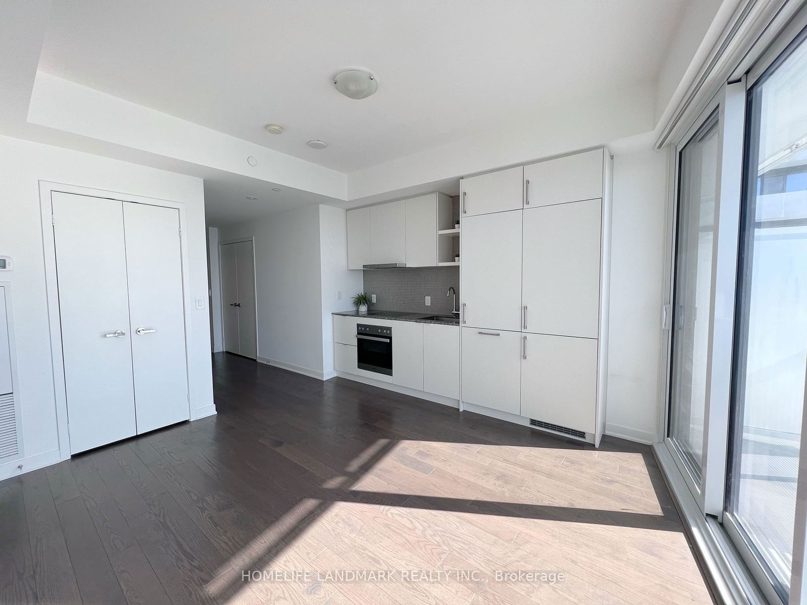 100 Harbour St, unit 6108 for rent