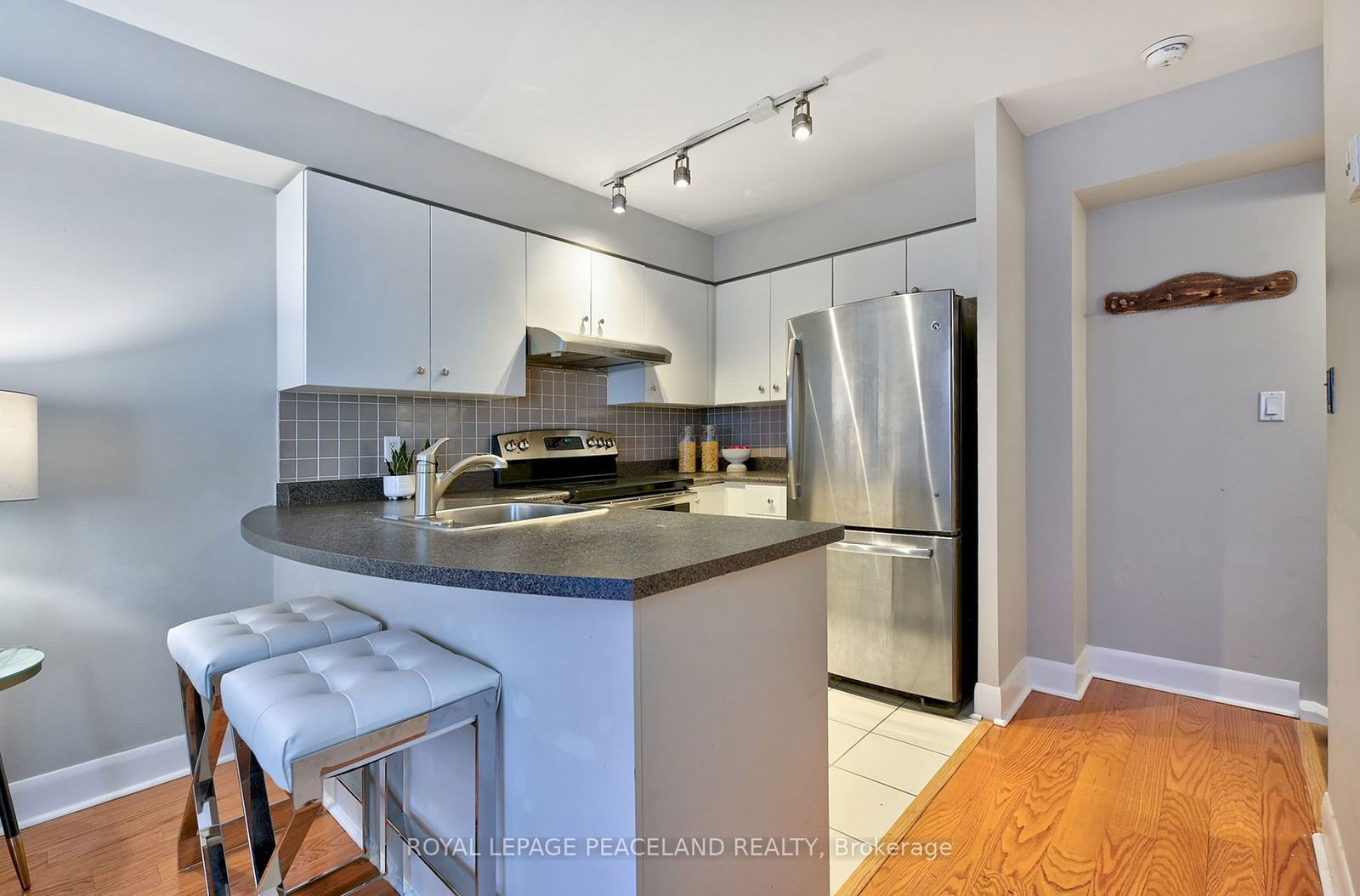 415 Jarvis St, unit 366 for sale