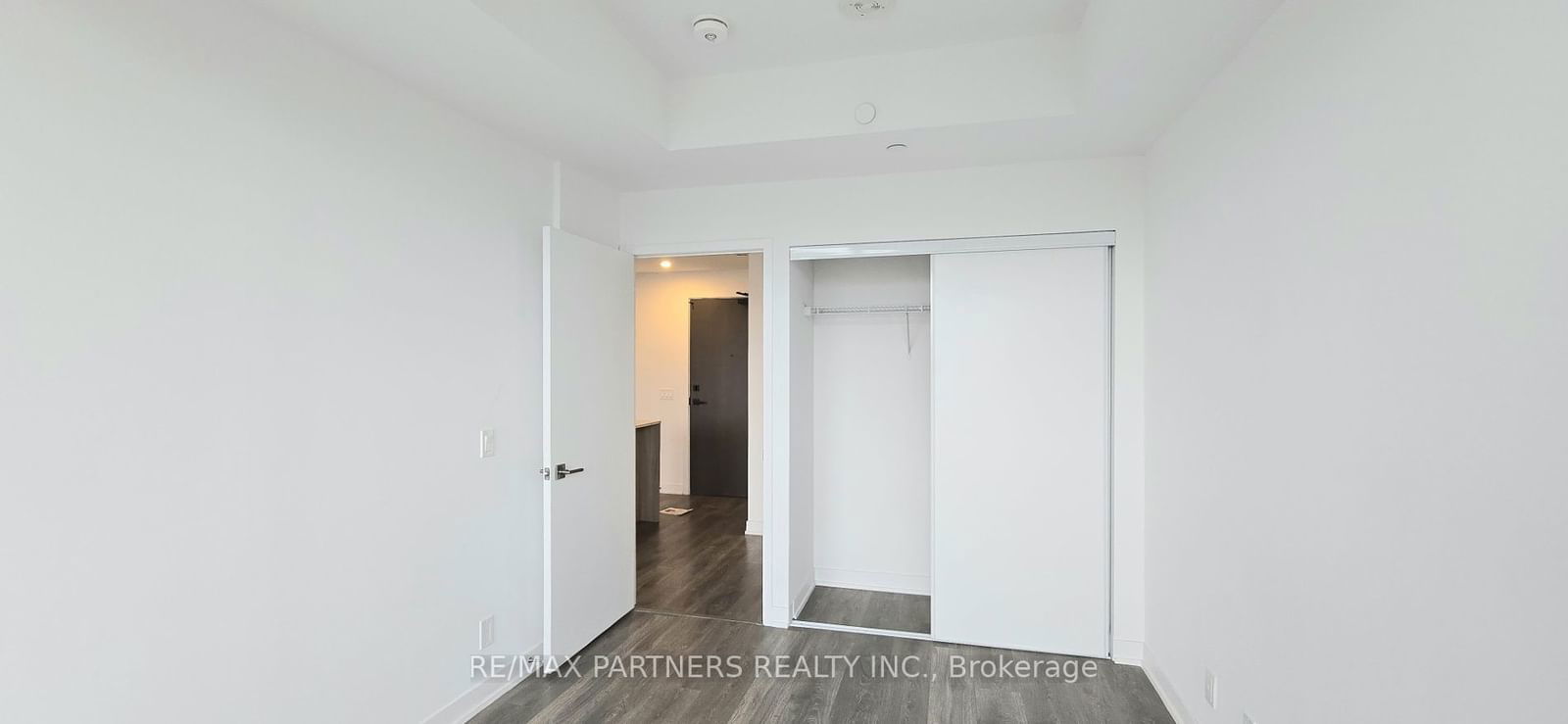 15 Holmes Ave, unit 2006 for rent