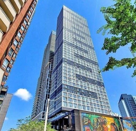 181 Dundas St E, unit 1612 for rent