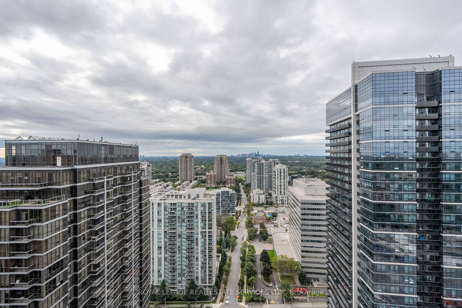 Hullmark Centre II Condos, North York, Toronto