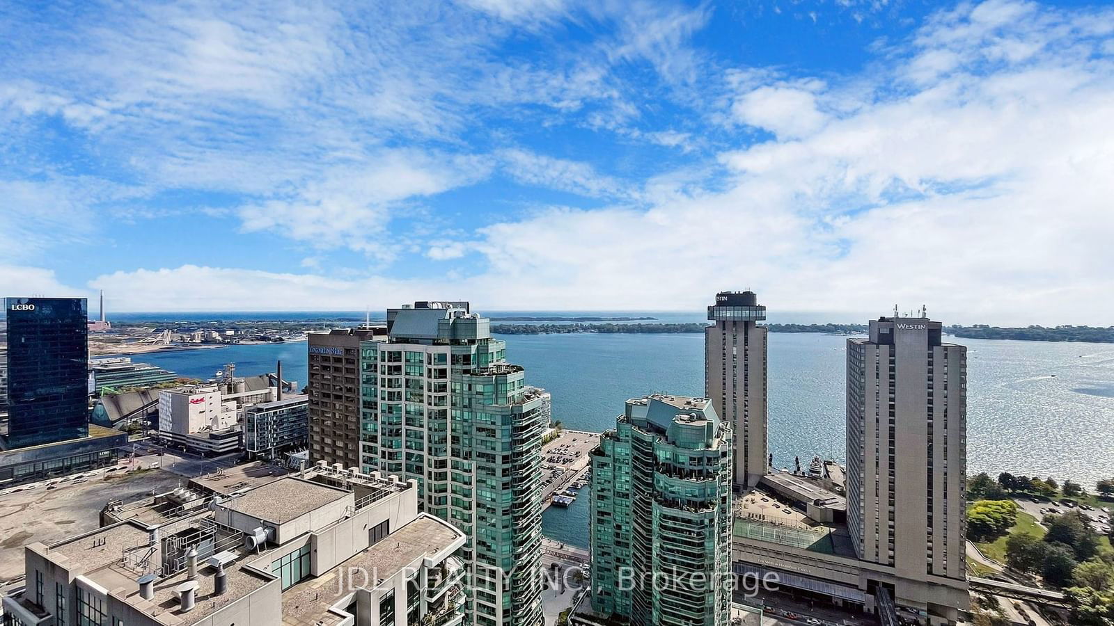 16 Harbour St, unit 3809 for sale