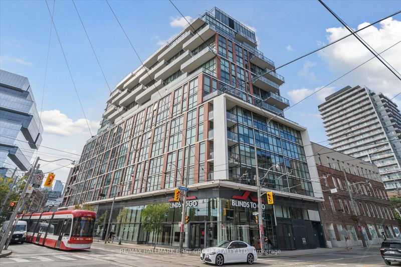 318 King St E, unit 208 for sale