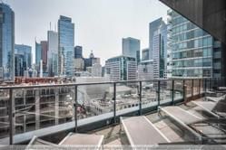 295 Adelaide St W, unit 518 for rent