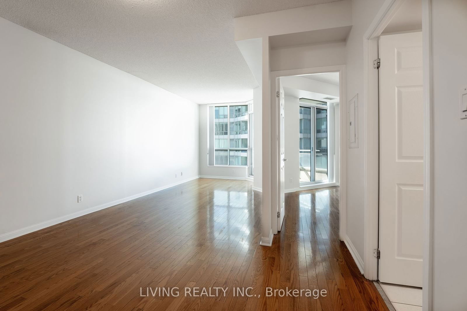 228 Queens Quay W, unit 2110 for rent