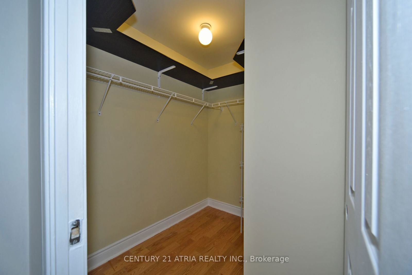 21 Olive Ave, unit 107 for rent