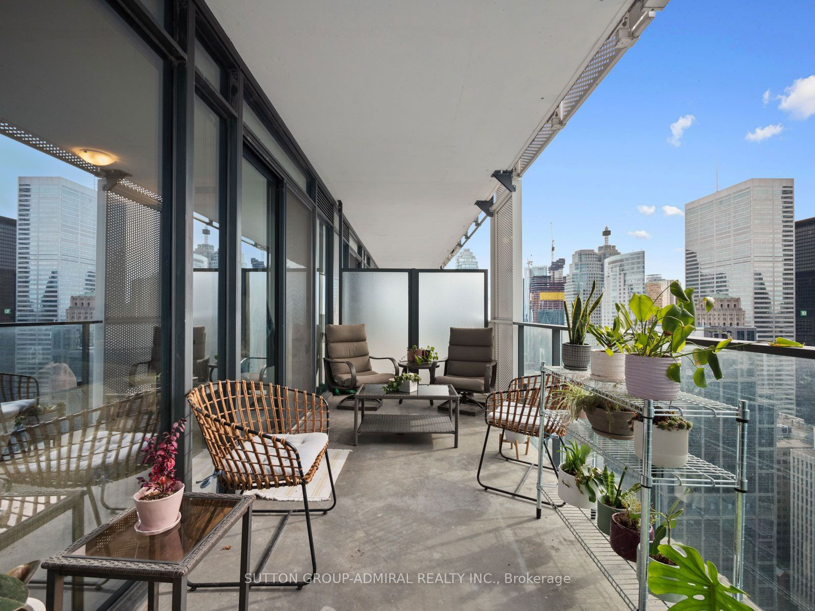 20 Lombard St, unit 4104 for sale