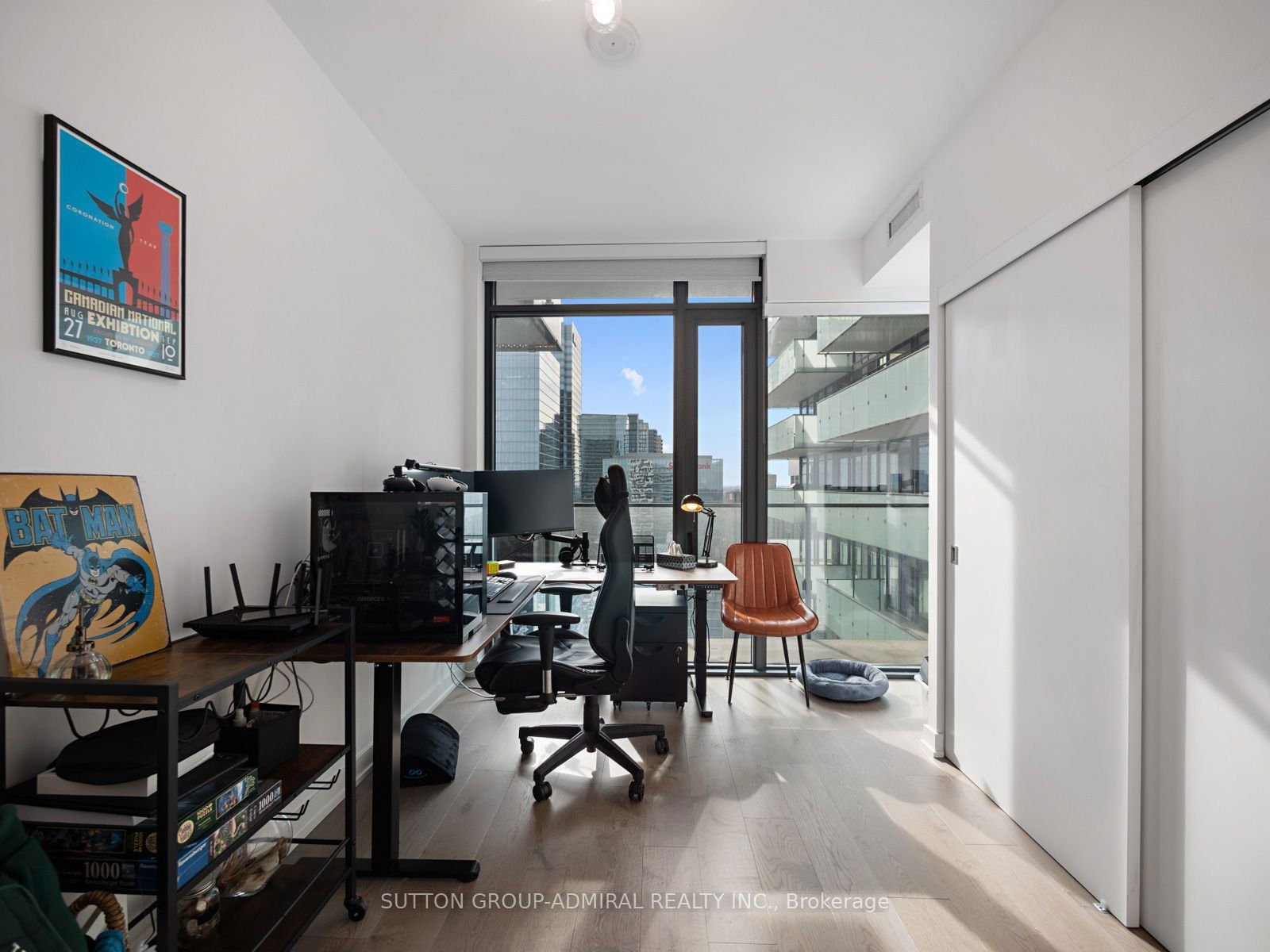 20 Lombard St, unit 4104 for sale