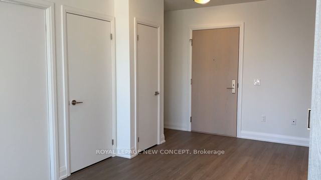 77 Mutual St, unit 2107 for rent