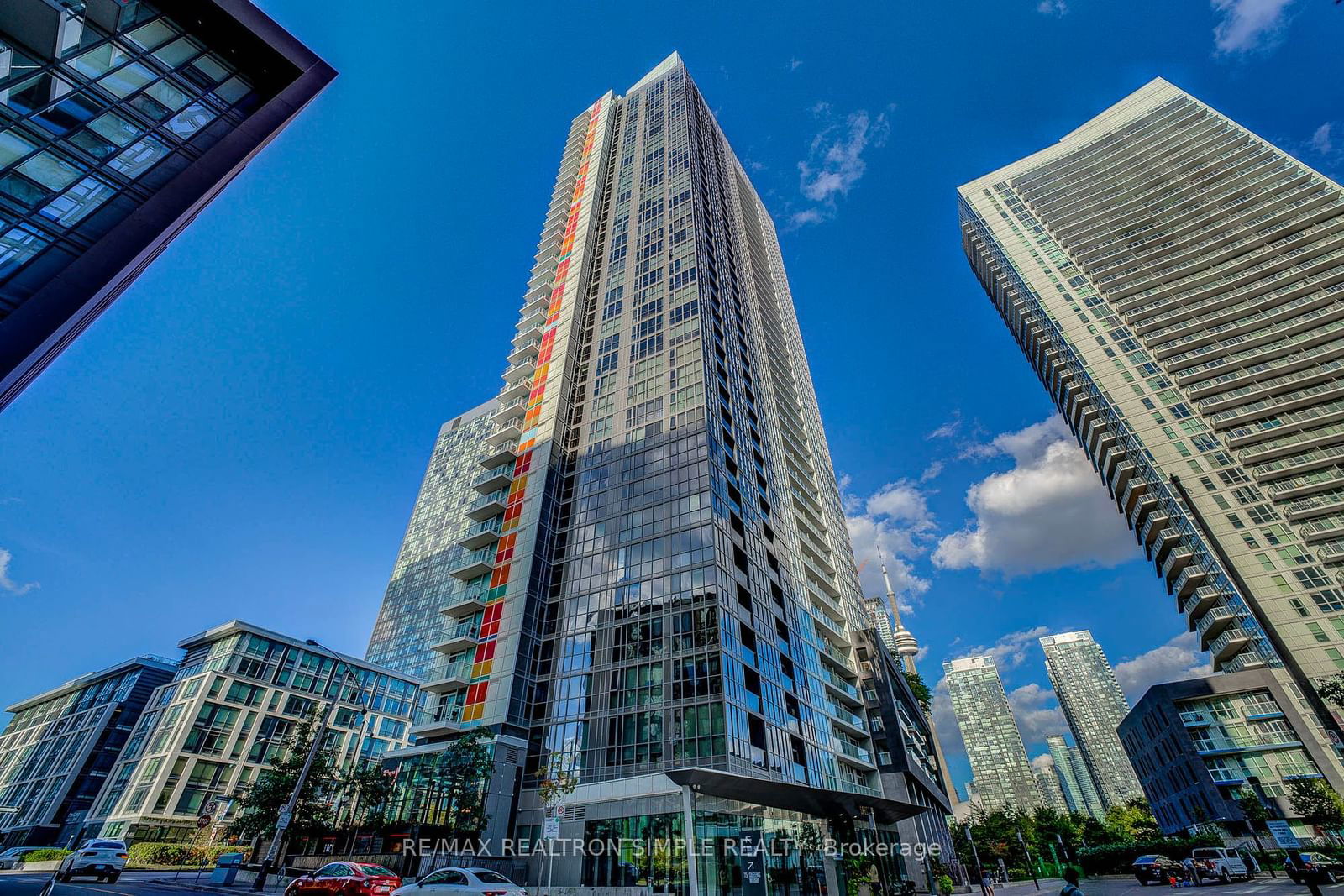 85 Queen's Wharf Rd, unit 802 for sale