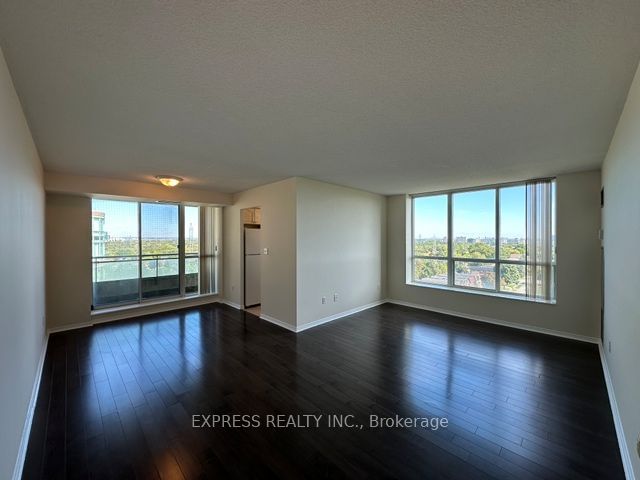 39 Pemberton Ave, unit Lph07 for rent